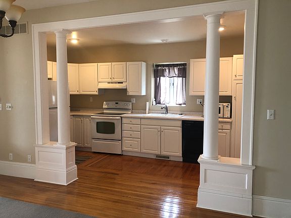 5th image of 216 S Riverview St #A