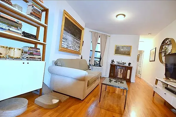 Rented by Manhattan Spaces | media 18