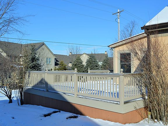 5th image of 1102 Lori Ln