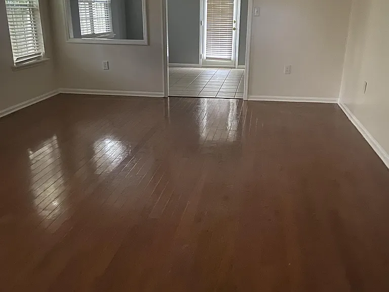 4209 Abingdon Ct — Photo 3