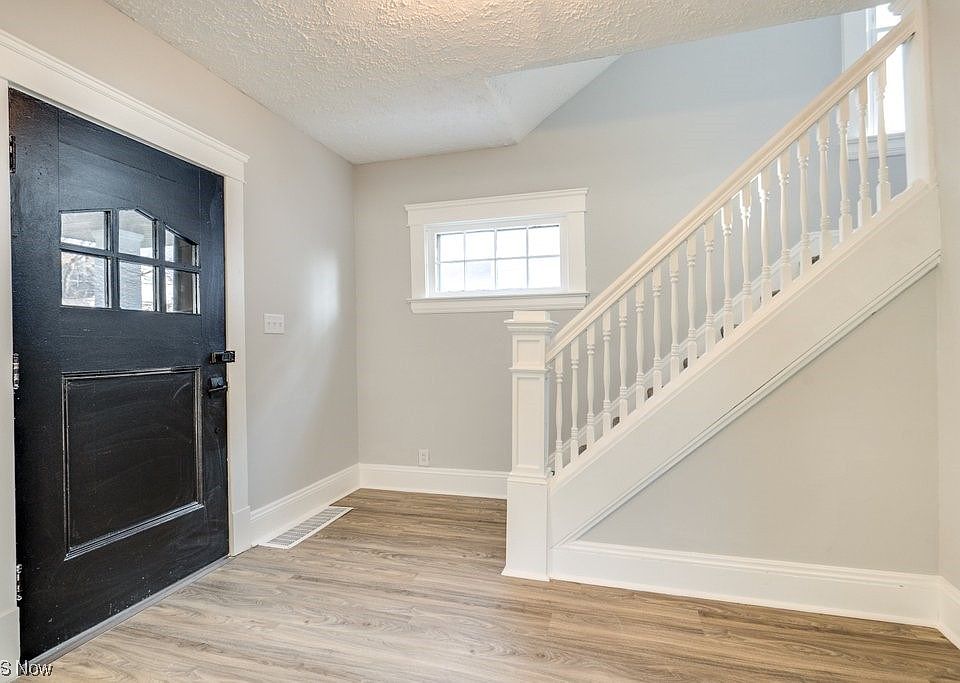 4329 Ardmore Ave, Cleveland, OH 44109 Zillow