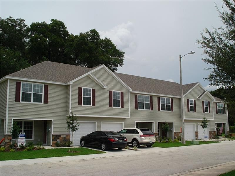 1st image of 3020 Mojave Oak Dr
