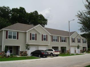 3020 Mojave Oak Dr, Valrico, FL 33594