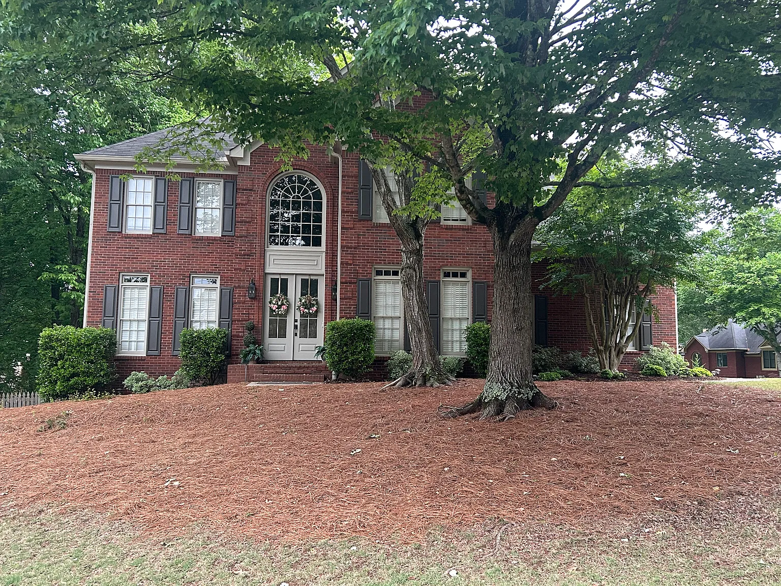 2 bed, 1100 sqft, $1,800 — Photo 1