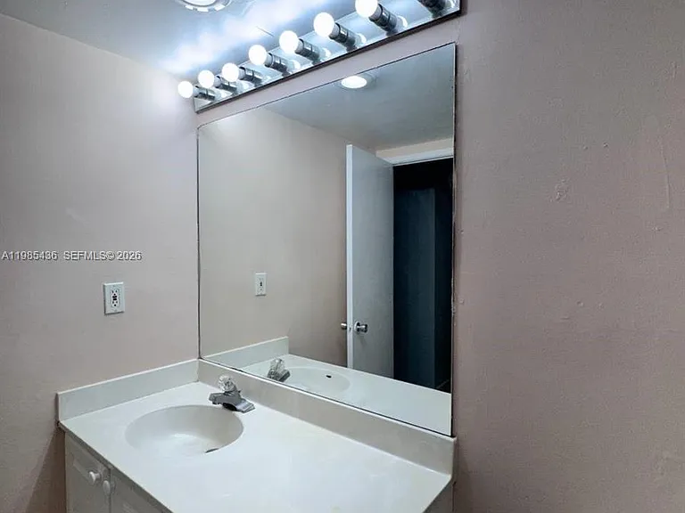 19380 Collins Ave #910 — Photo 11
