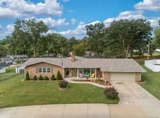 1208 Alexander Dr, Festus, MO