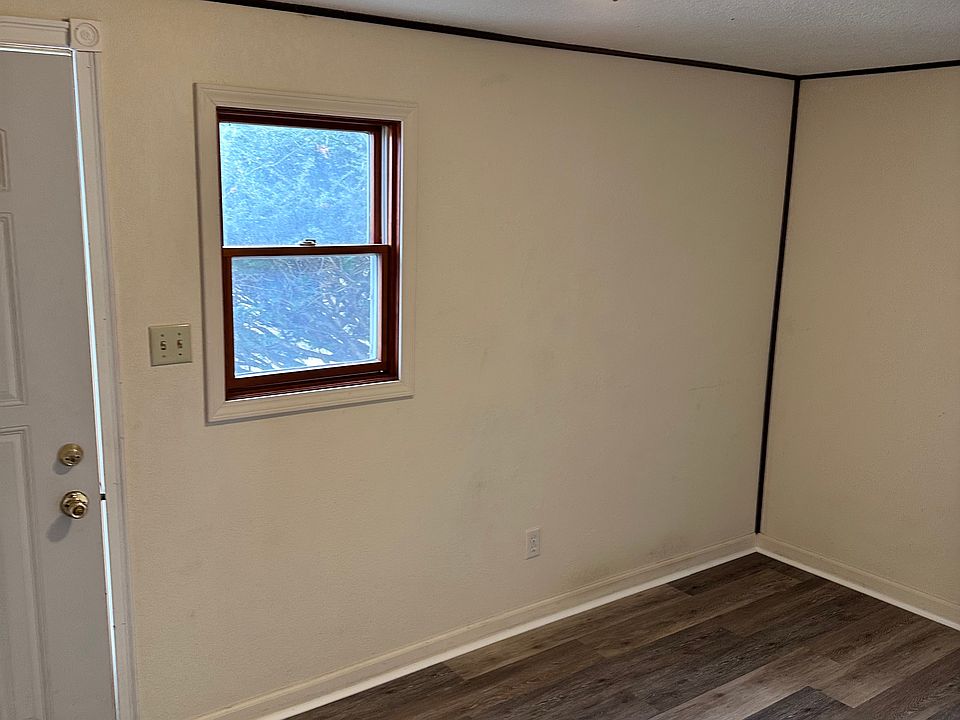 Entry room with coat rack