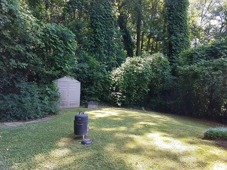 807 Marstevan Dr NE #B — Photo 20