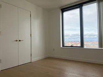 Rented by Lin Pan Realty Group LLC