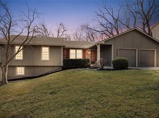 3213 Longhorn Dr, Lawrence, KS 66049