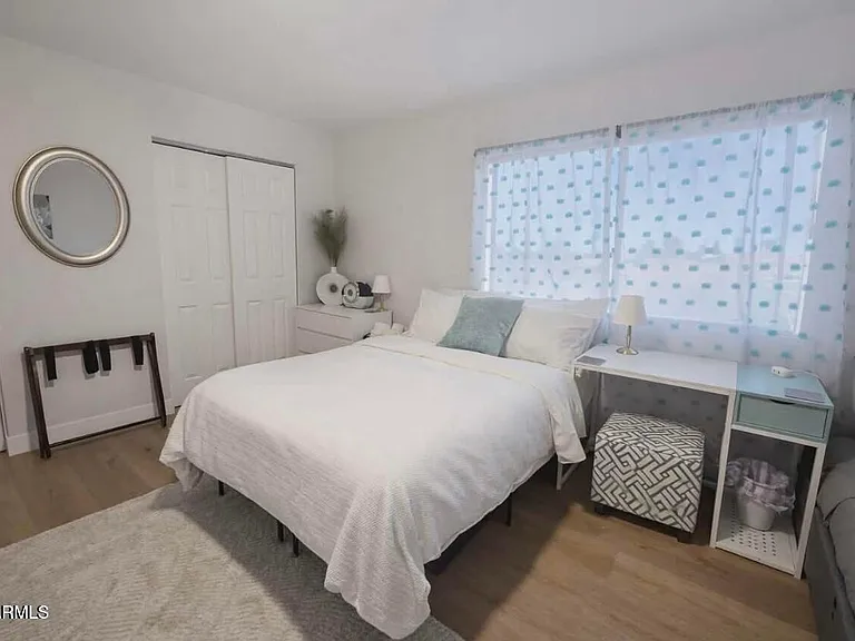 14620 N Yerba Buena Way #D — Photo 13