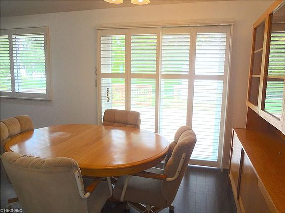 5th image of 9091 Roosevelt Dr