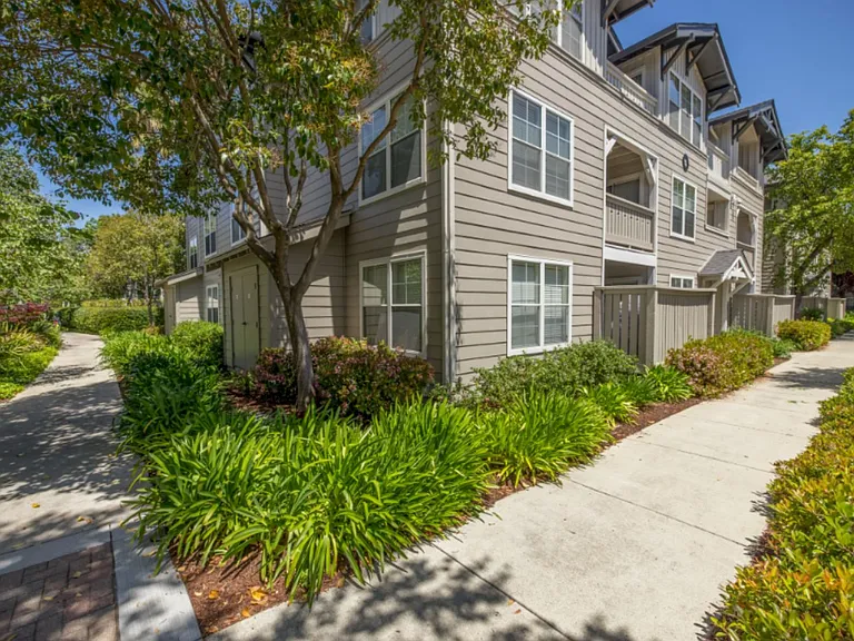 The Presidio Apartments — Photo 49