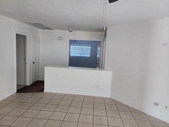 4th image of 566 W Judi St