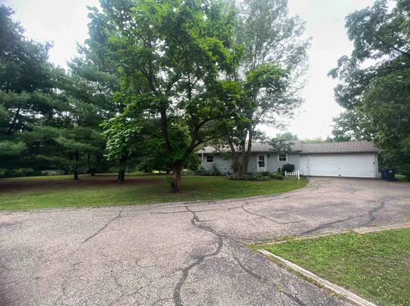 501 Slough Rd, Weyauwega, WI 54983