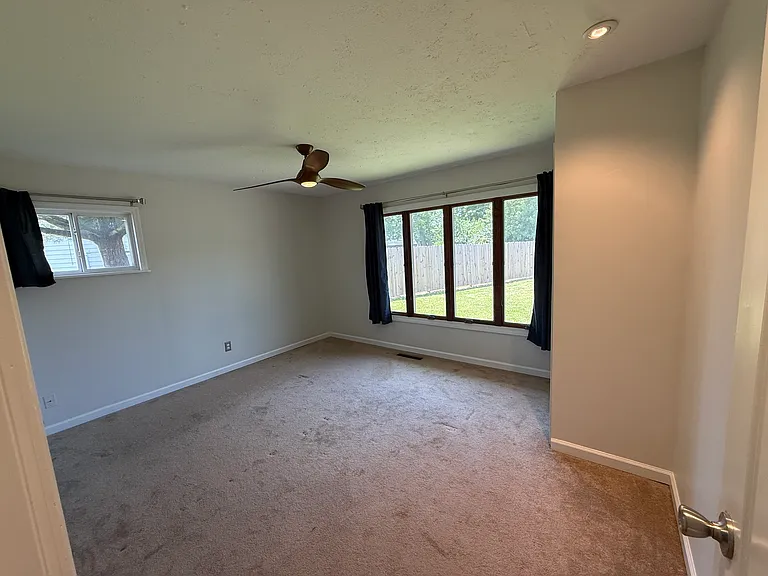 4367 Circle Dr — Photo 25