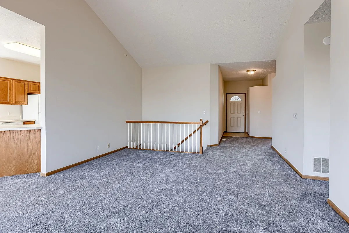 Building Photo - 5027 S 190th Ave