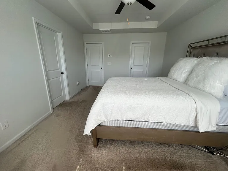 2769 Prince Charles Ct — Photo 24