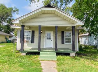 211 N Johnson St, Sulphur, LA 70663
