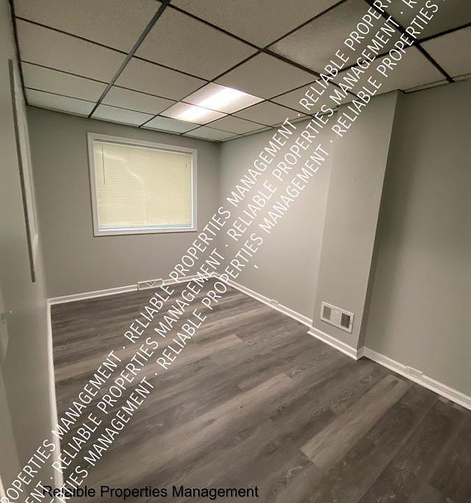 910 Broadway SUITE 1, Chesterton, IN 46304 Zillow