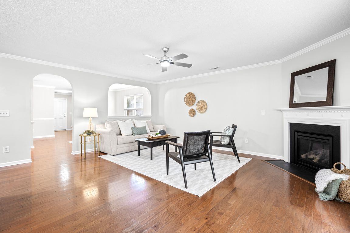 next background image