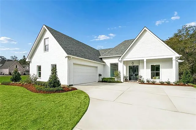 305 Steeplechase Dr
