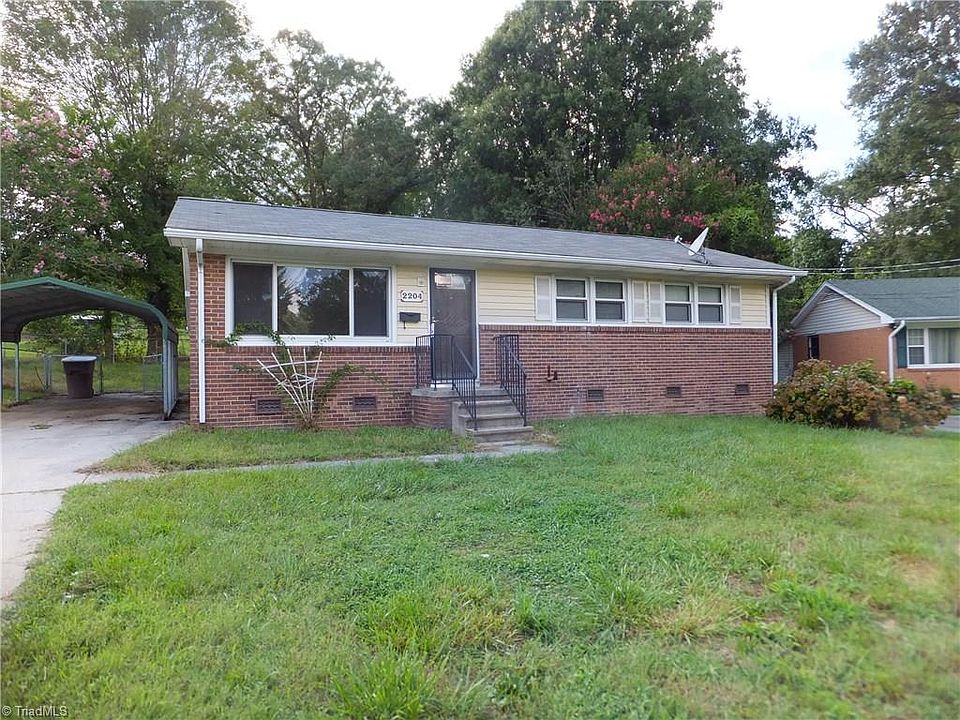 1st image of 2204 Savannah Ct