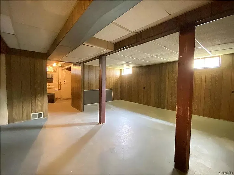 40 W Summerset Ln — Photo 35