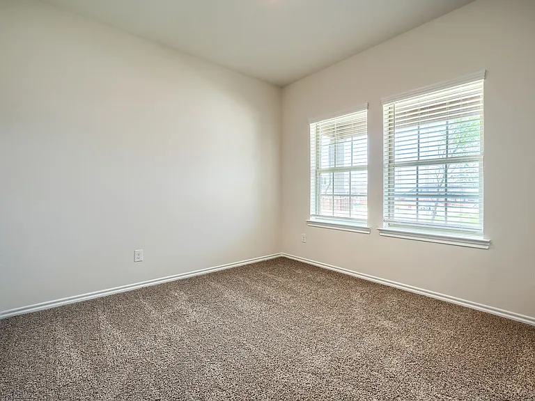 3905 Jasper Ln — Photo 28