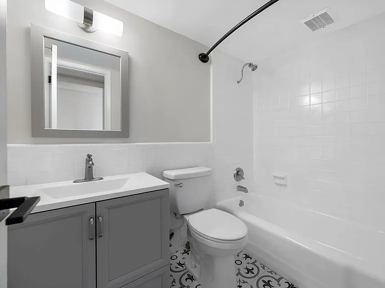 3554 1st Ave N #203 — Photo 12