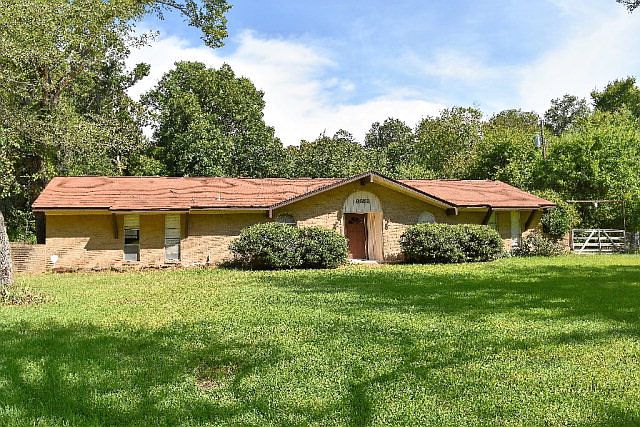 1st image of 8552 Choctaw Dr
