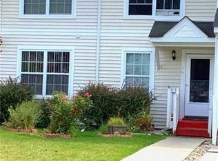 11 Jordan Ln, Middletown, NY 10940
