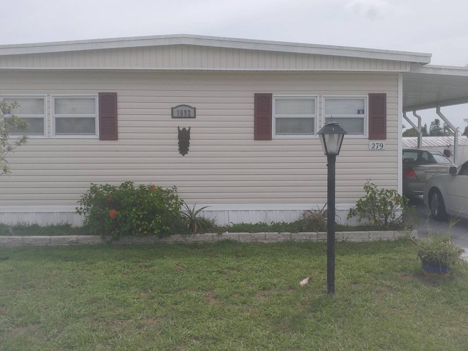 1st image of 1692 Moonraker Dr