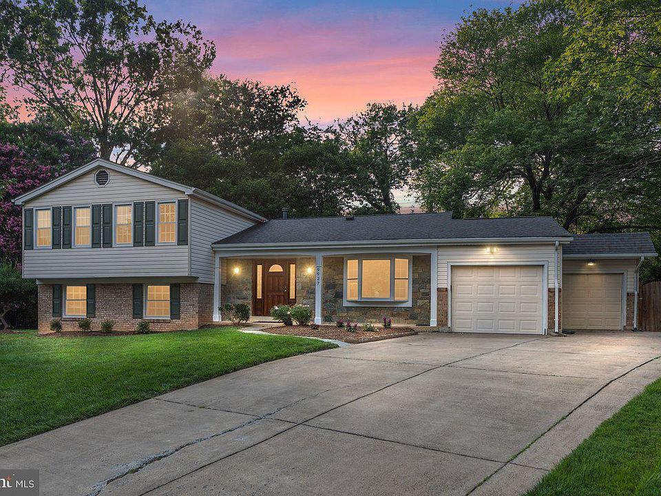 1st image of 9927 Barnsbury Ct