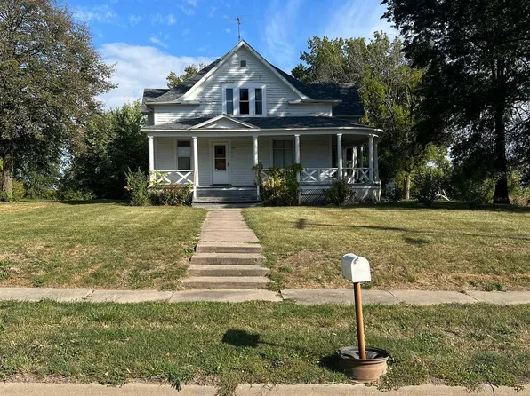 407 W North St, Cantril, IA 52542