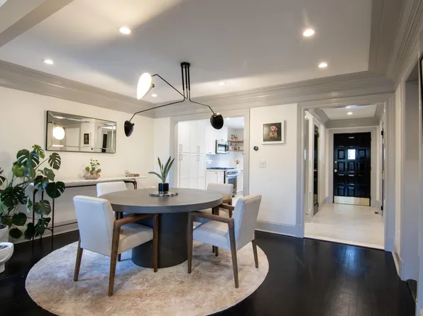 15 High Oaks Court, Huntington, NY 11743