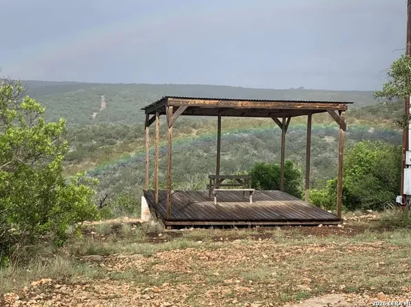 000 No Name, Rocksprings, TX 78880