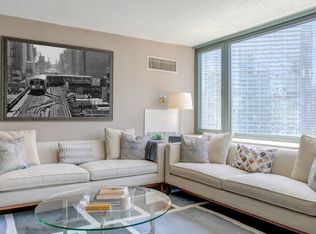 353 E North Water St, Chicago, IL 60611
