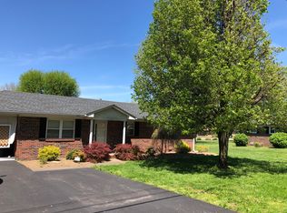 205 Longview Dr, Russellville, KY 42276
