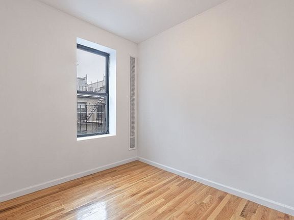 3rd image of 55 Delancey St #4EF