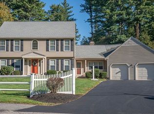 75 Lake Ridge Dr, Taunton, MA 02780