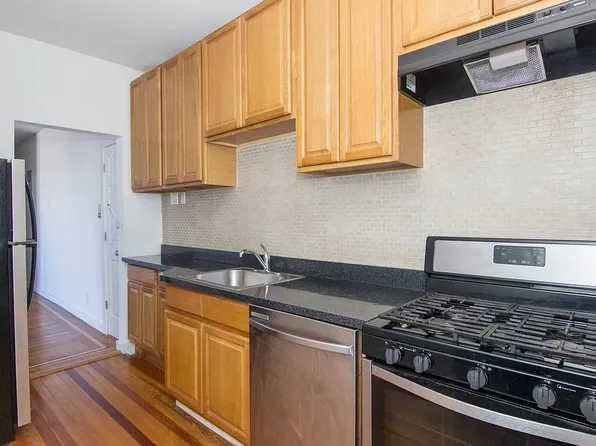 25-52 38th Street image 1 of 5