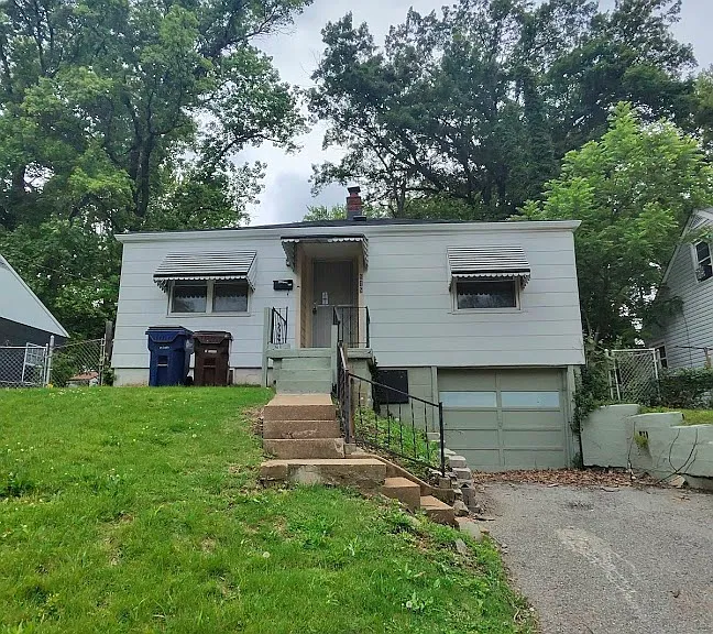 515 Coppinger Dr — Photo 1