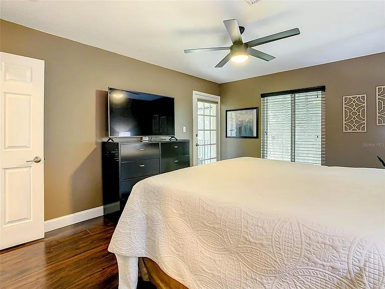 7300 Sunshine Skyway Ln S #201 — Photo 16