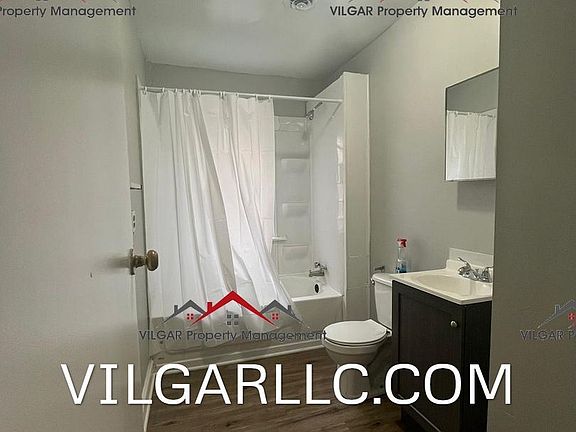 2nd image of 4013 Melville Ave #1REAR