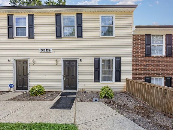 3rd image of 3529 Lynhaven Dr APT B