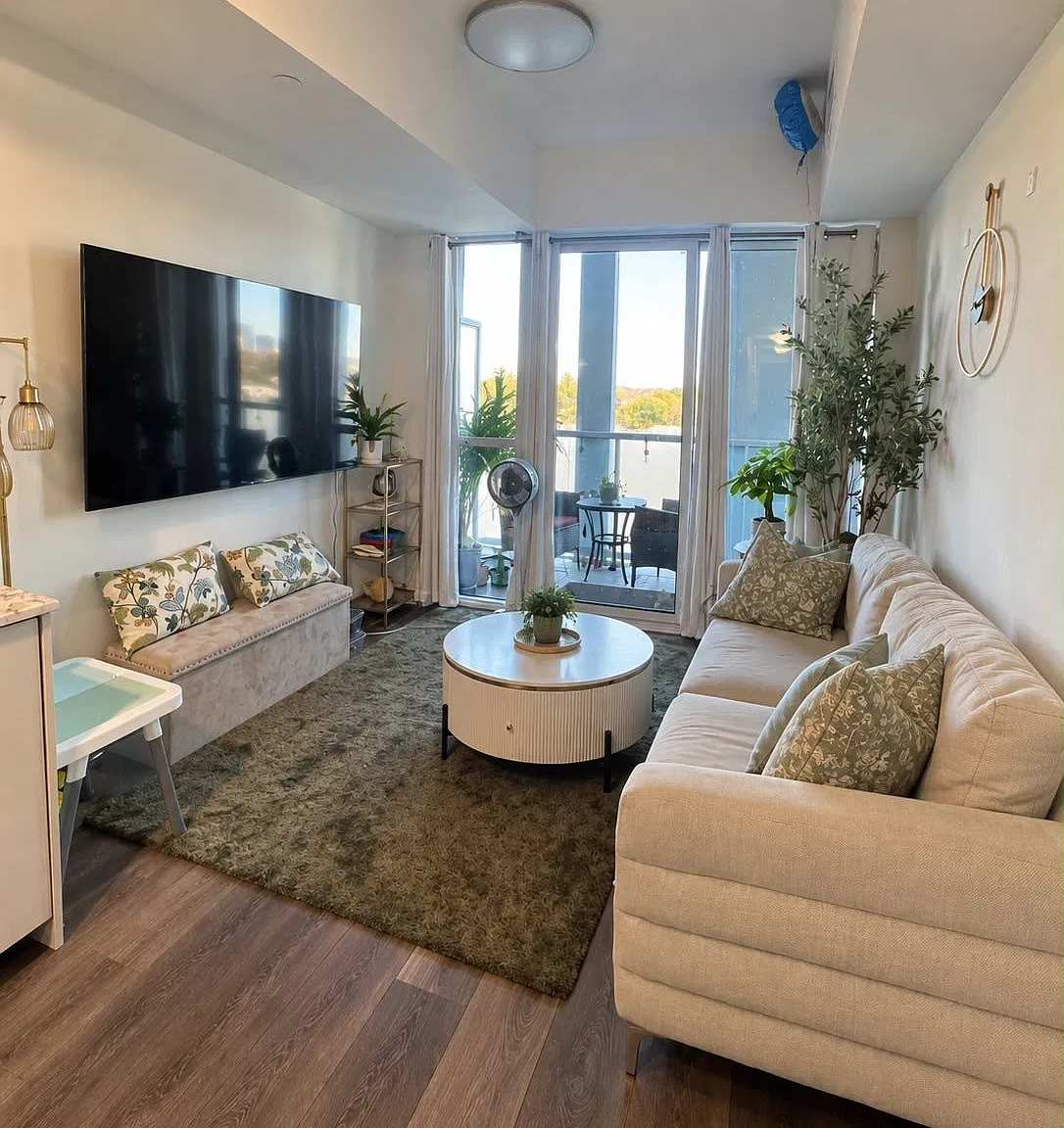 2 bed, $2,350 — Photo 4
