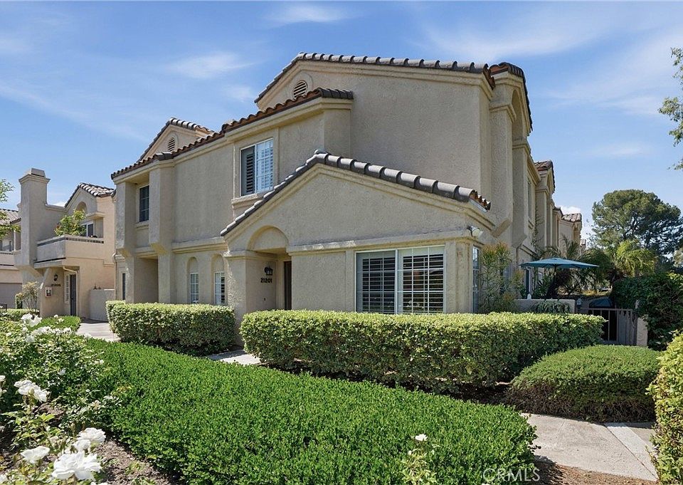 1st image of 21201 Jasmines Way