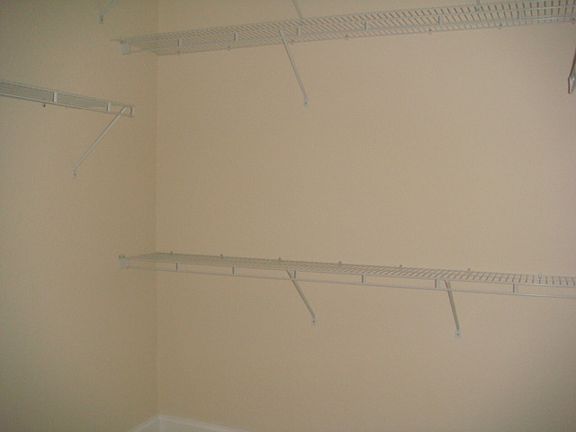 2nd image of 5 Grandview Dr