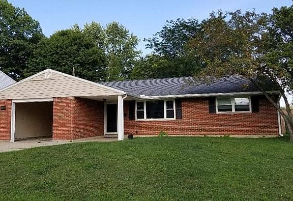 2nd image of 180 Maple Dr